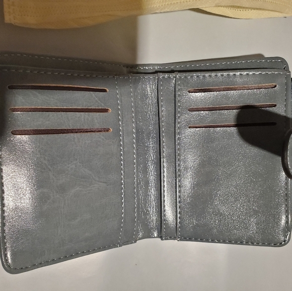 Women's Leather Wallet RFID Blocking Bifold Zipper Coin Pocket ID Window Blue - Picture 6 of 7